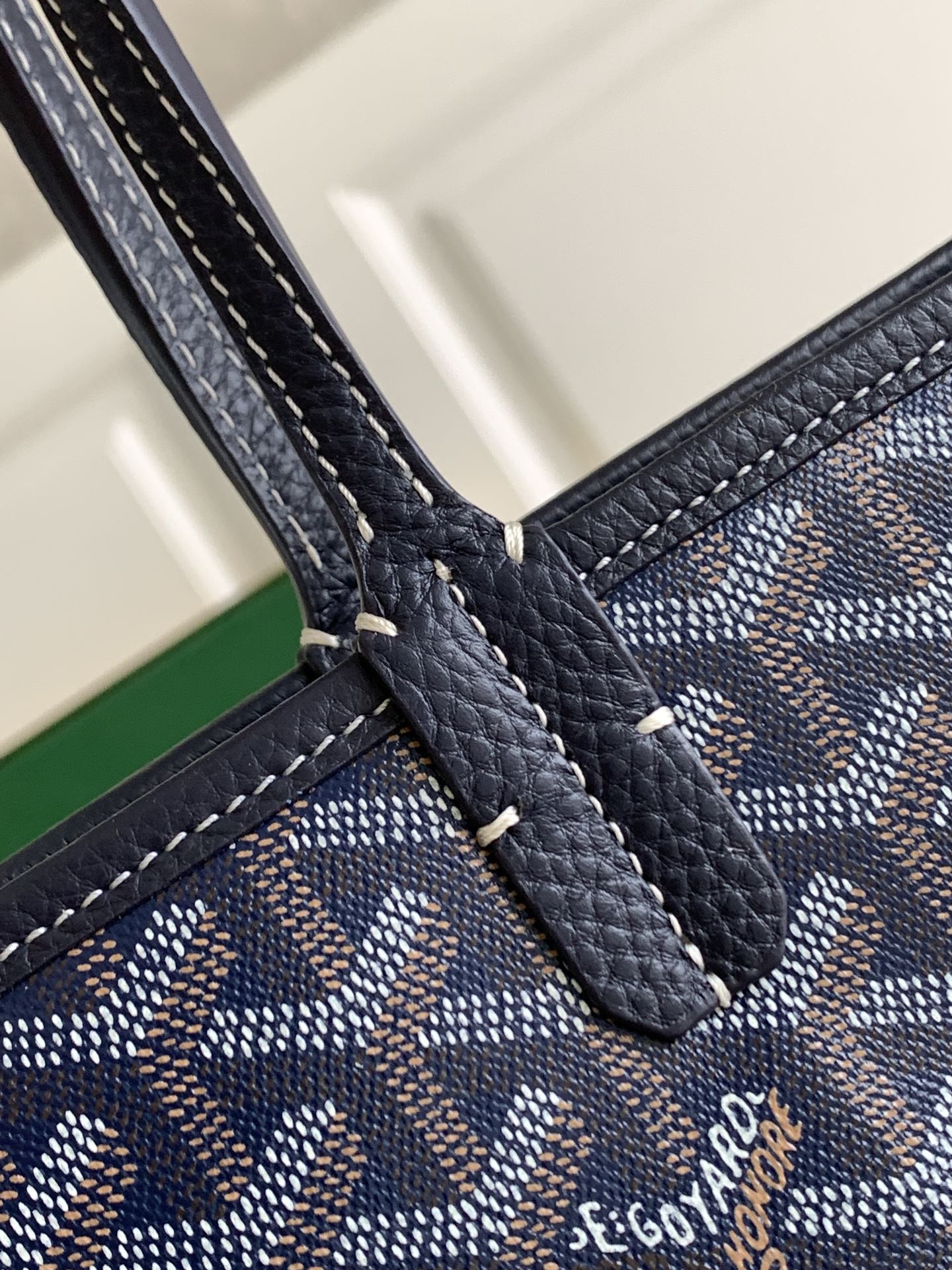 Gogy Elegant Chevron Pattern Navy Blue Tote Bag Classic Shoulder Purse