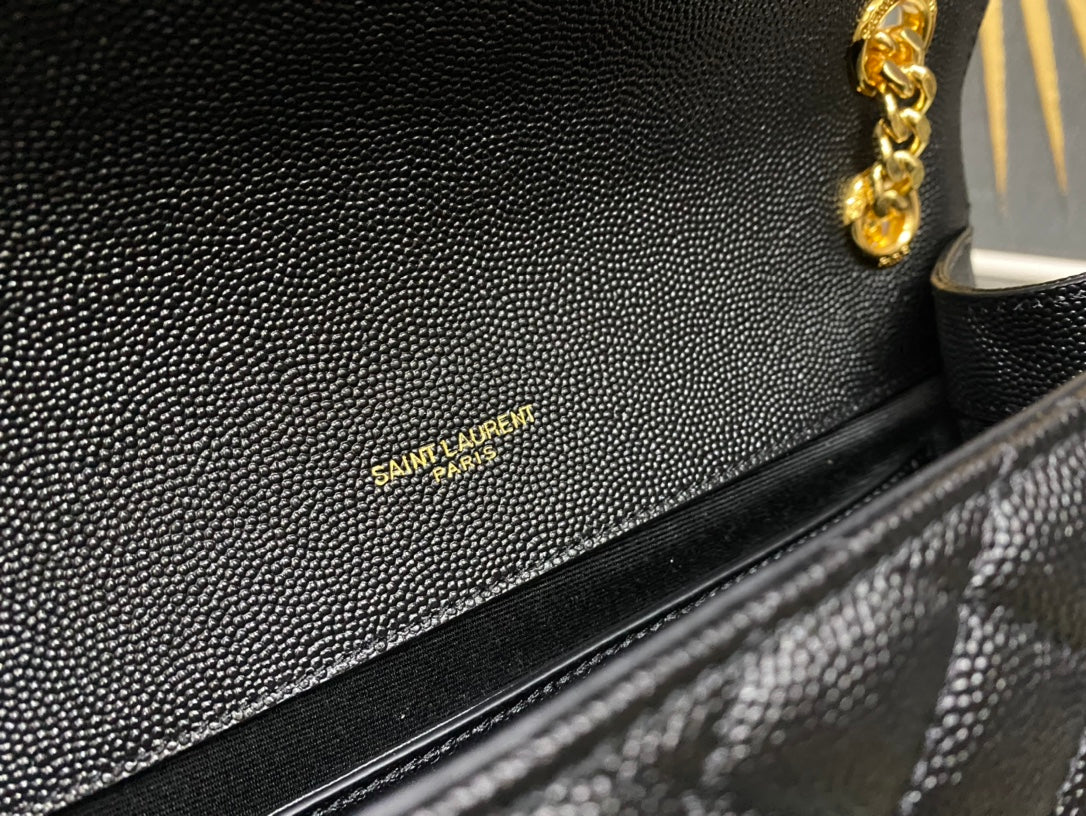 Saint Laurent Medium Envelope Bag in Mix Matelassé Grain de Poudre Leather - Black