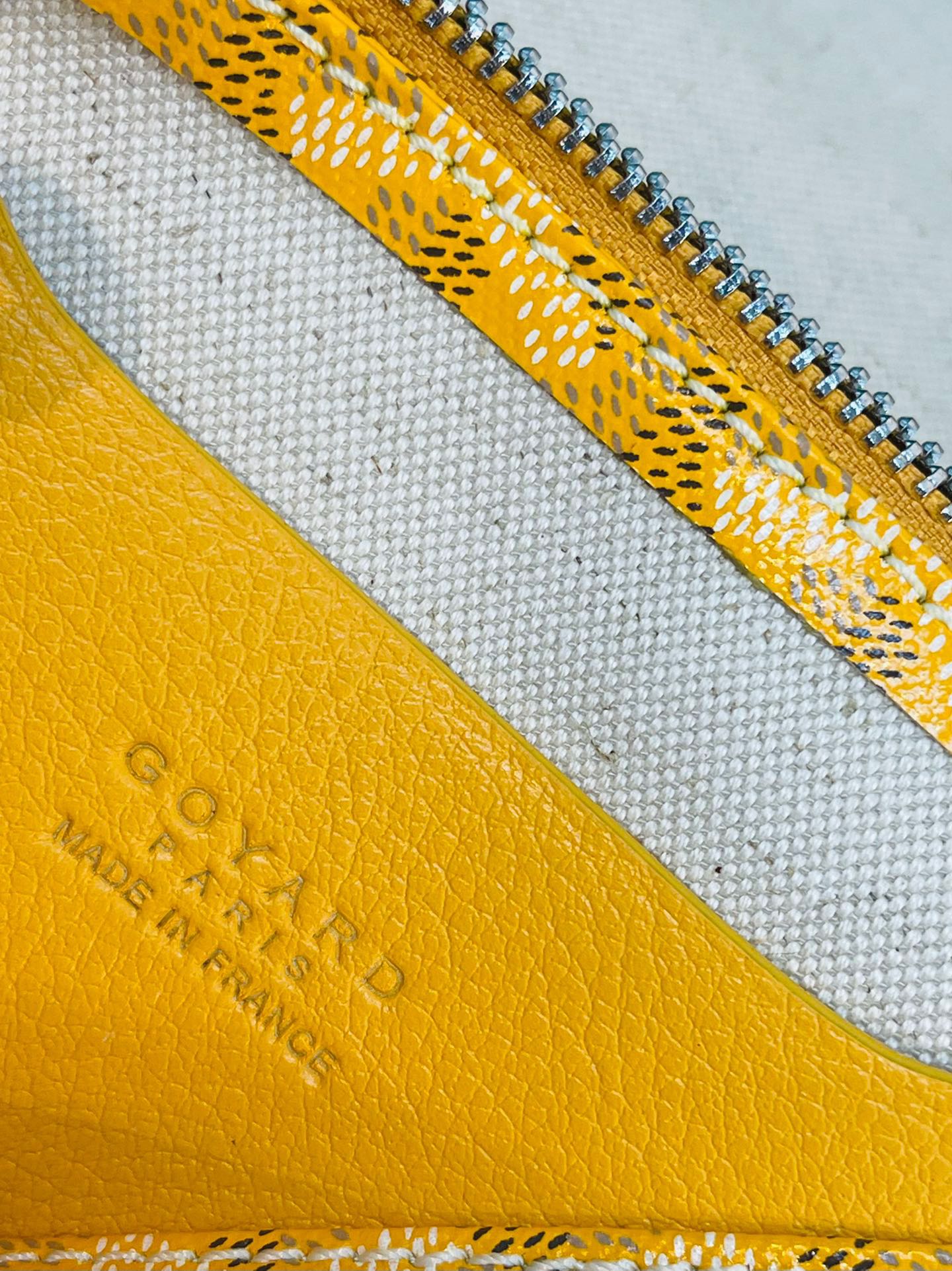 Gogy Yellow Chevron Textured Canvas Flap Shoulder Crossbody Bag