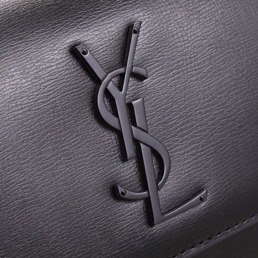 Saint Laurent Sunset Medium Shoulder Bag in Black Leather with Matte Black Hardware