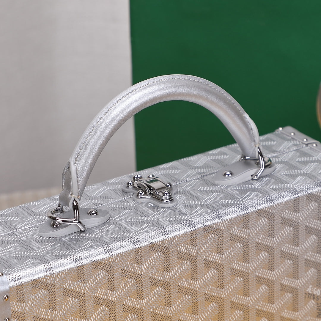 Gogy Metallic Silver Geometric Patterned Hard Shell Trunk Handbag