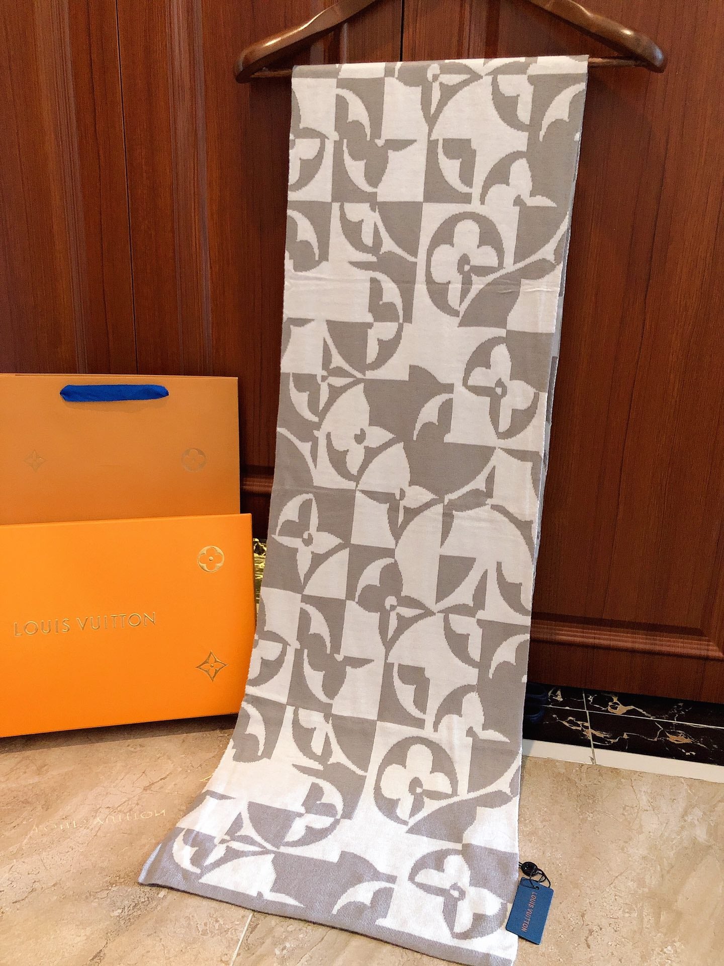 Luxury Monogram Pattern Designer Scarf, White and Grey Soft Winter Wrap for Men and Women