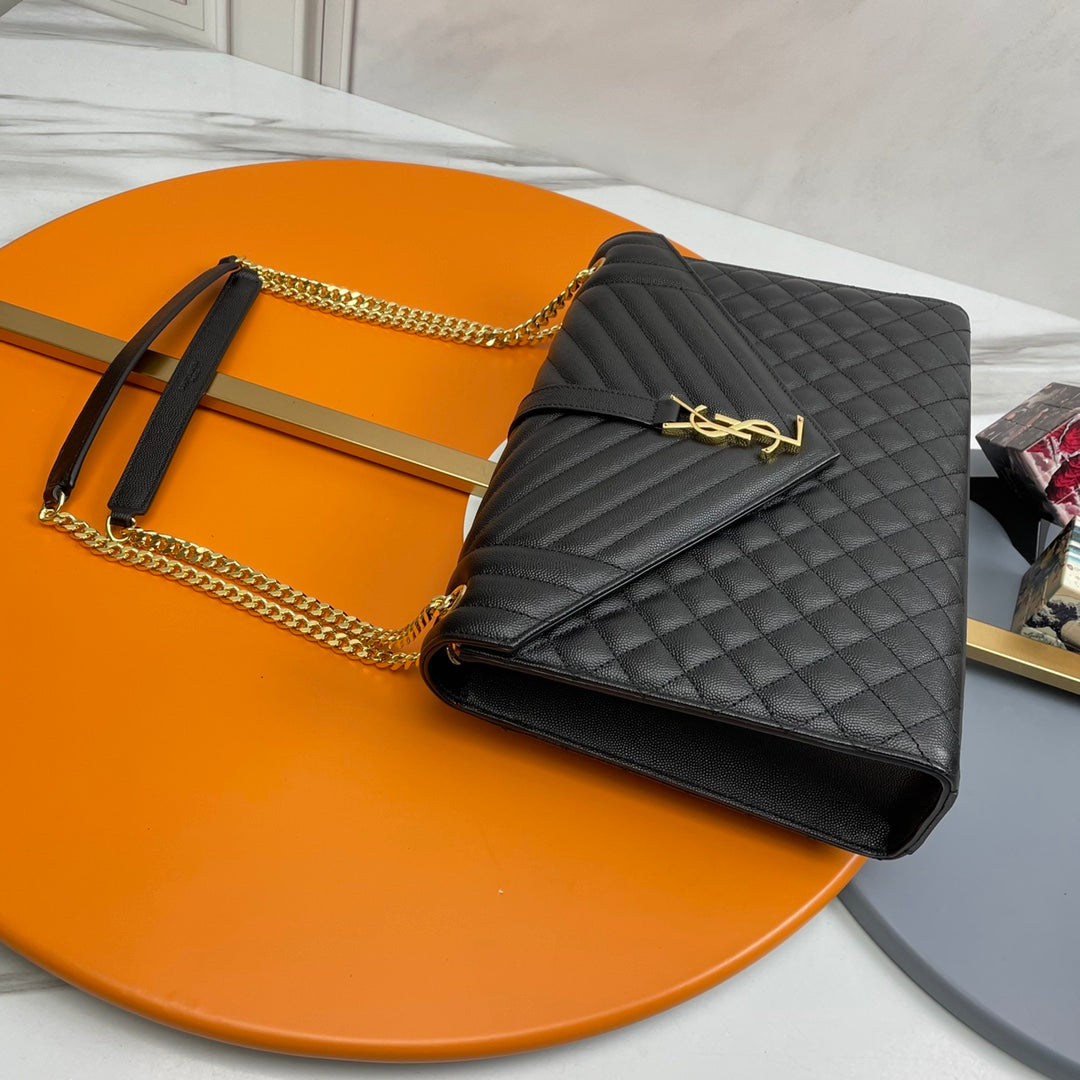 Saint Laurent Medium Envelope Bag in Quilted Leather - Black