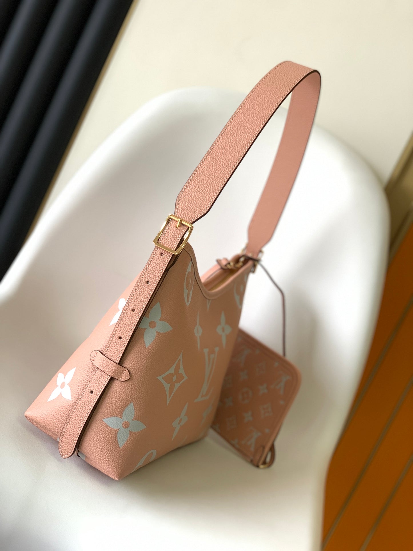 Louis Vuitton Pink Floral Pattern Leather Shoulder Bag Women's Hobo Handbag