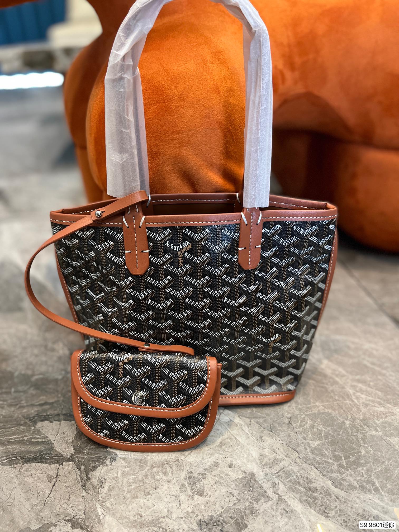 Gogy Classic Chevron Pattern Orange Tote Bag with Pouch Shoulder Handbag