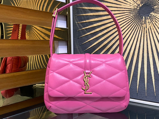 Saint Laurent Le 5 à 7 Soft Hobo Bag in Quilted Pink Leather