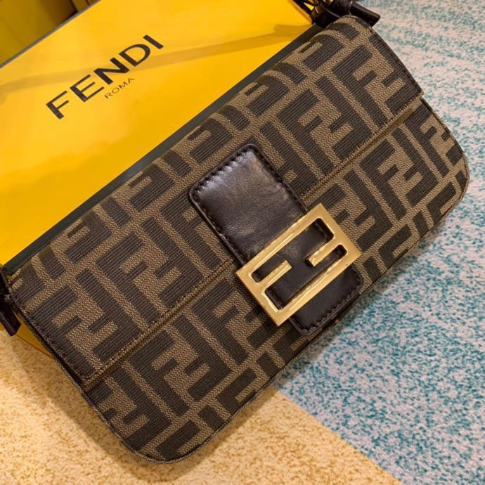 Fendi Vintage Baguette FF Monogram Zucca Canvas Shoulder Bag - Brown