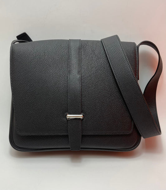 Black Pebbled Leather Messenger Bag with Adjustable Shoulder Strap