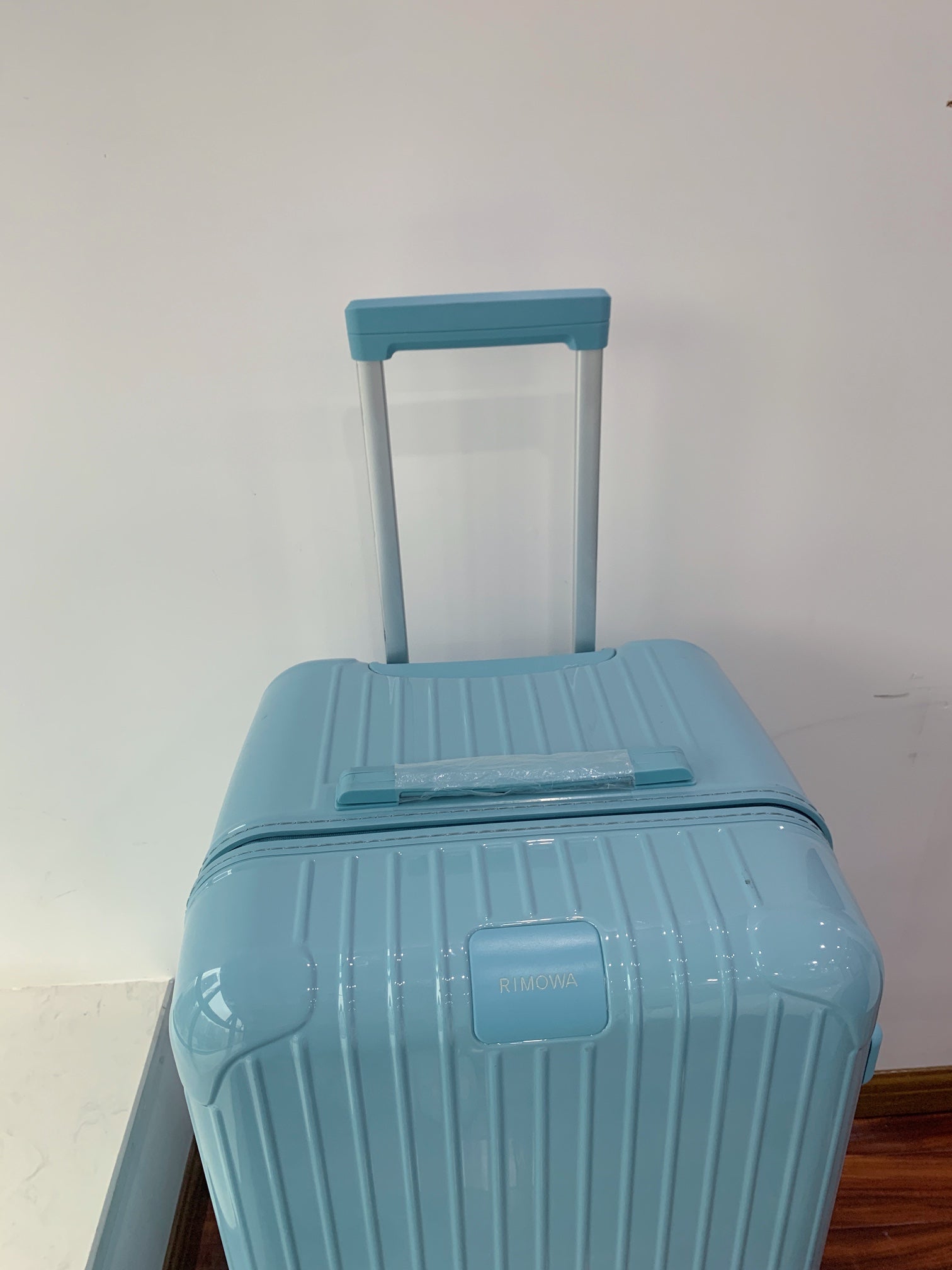 Light Blue Vertical Striped Hardside Spinner Trunk Suitcase