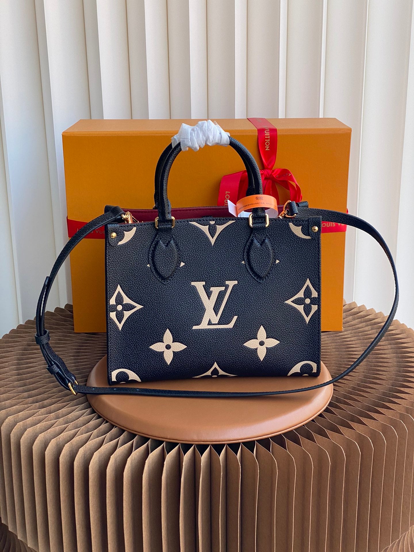 Louis Vuitton Black and Beige Monogram Leather Tote Bag with Shoulder Strap
