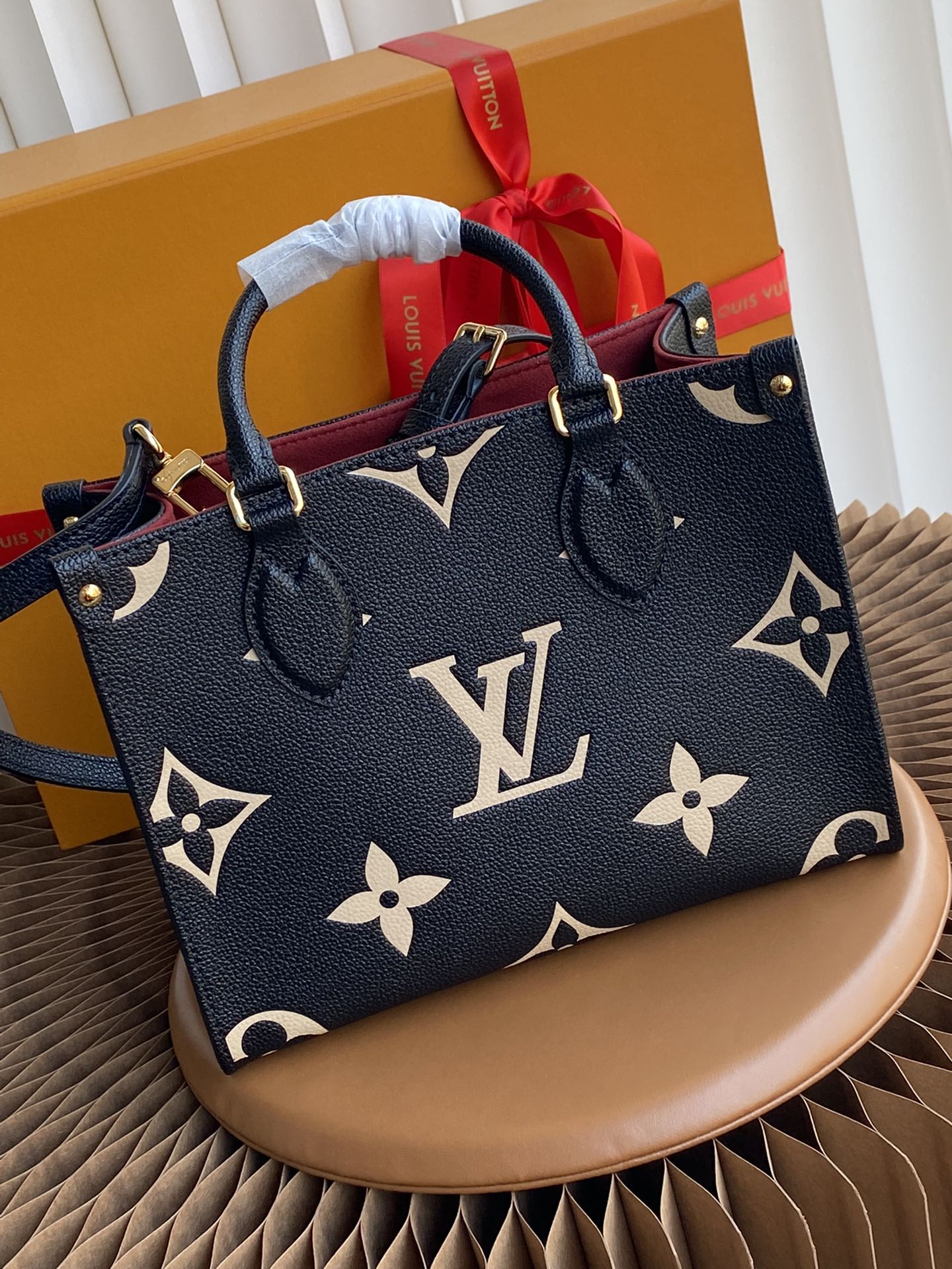 Louis Vuitton Black and Beige Monogram Leather Tote Bag with Shoulder Strap