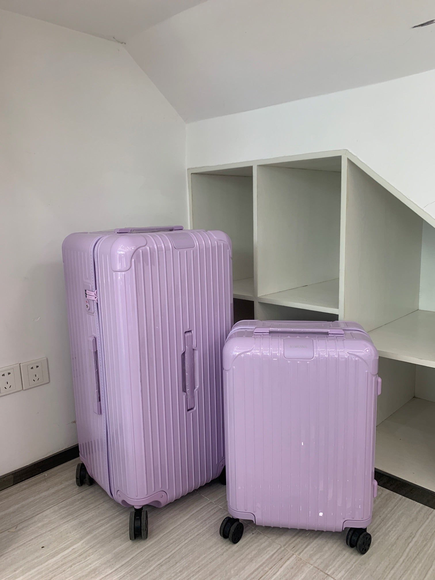 Pastel Purple Ribbed Hardshell Spinner Luggage Set 2-Piece