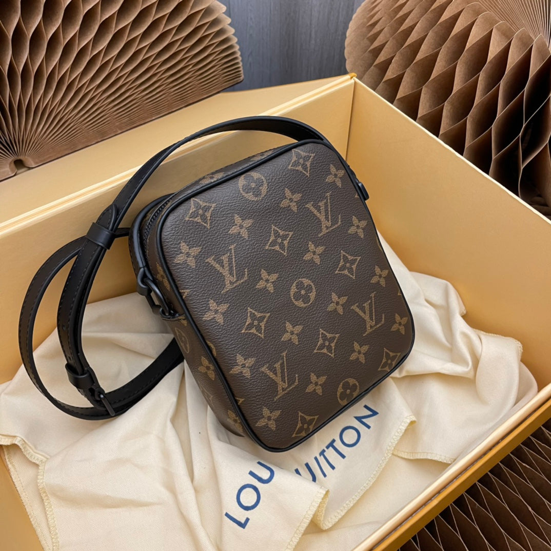 Louis Vuitton Classic Brown Monogram Canvas Crossbody Messenger Bag