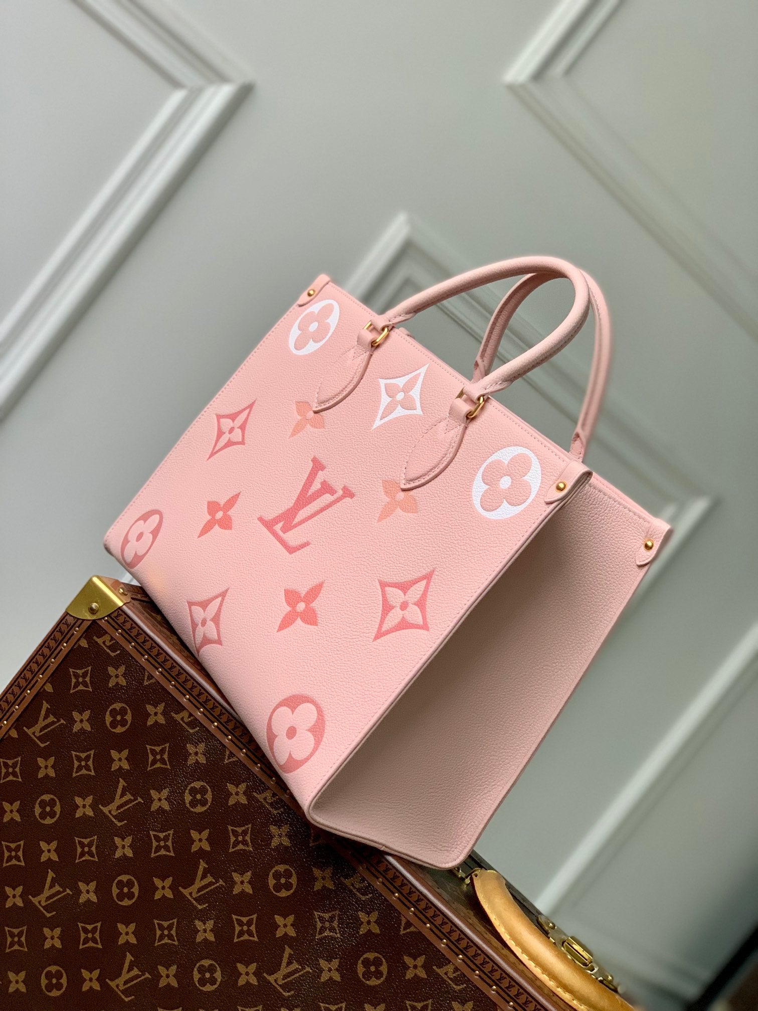 Louis Vuitton Elegant Pastel Pink Monogram Pattern Top Handle Tote Bag