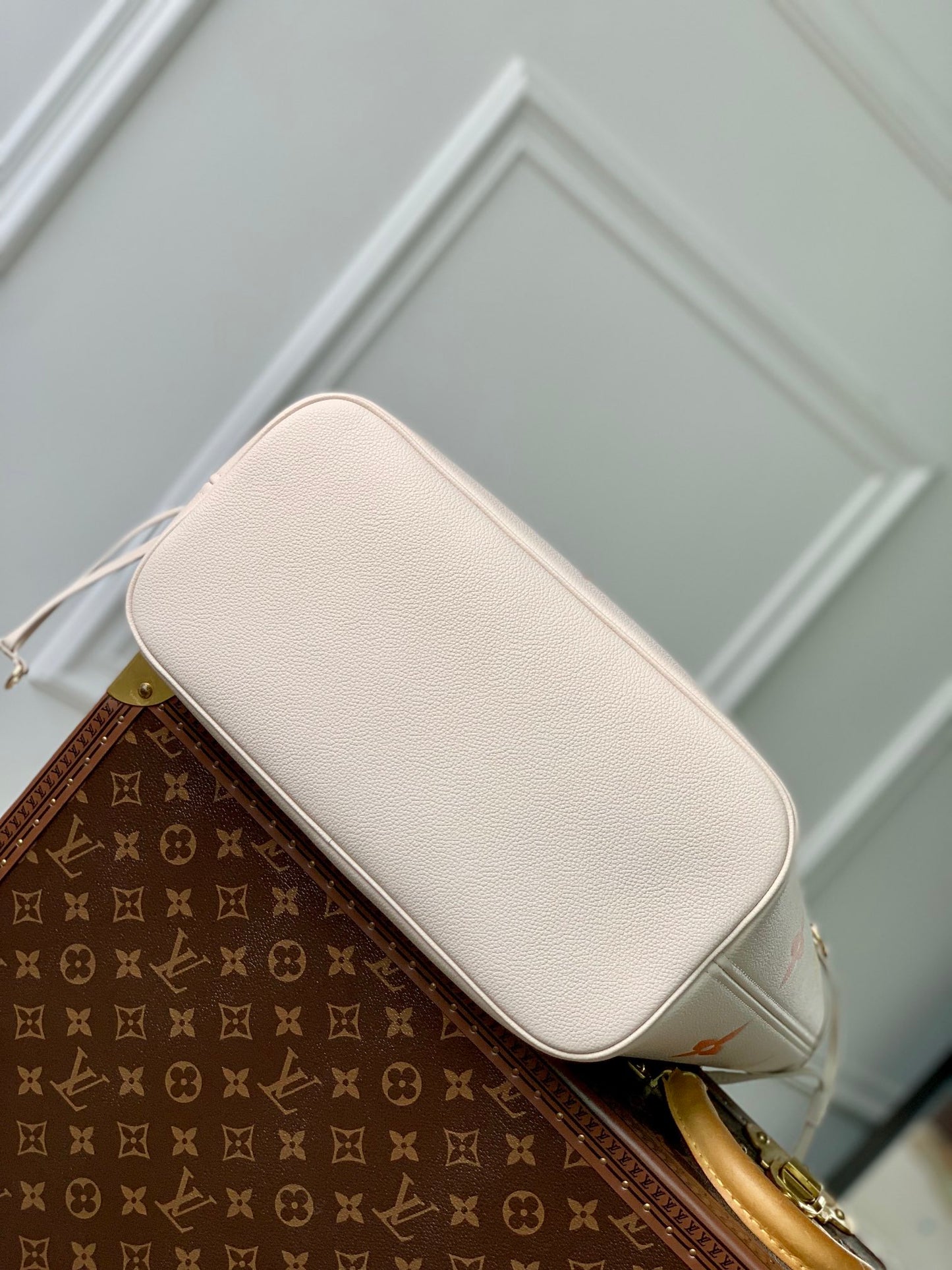 Louis Vuitton Gradient Monogram Pattern Leather Tote Bag Light Pink Shoulder Handbag