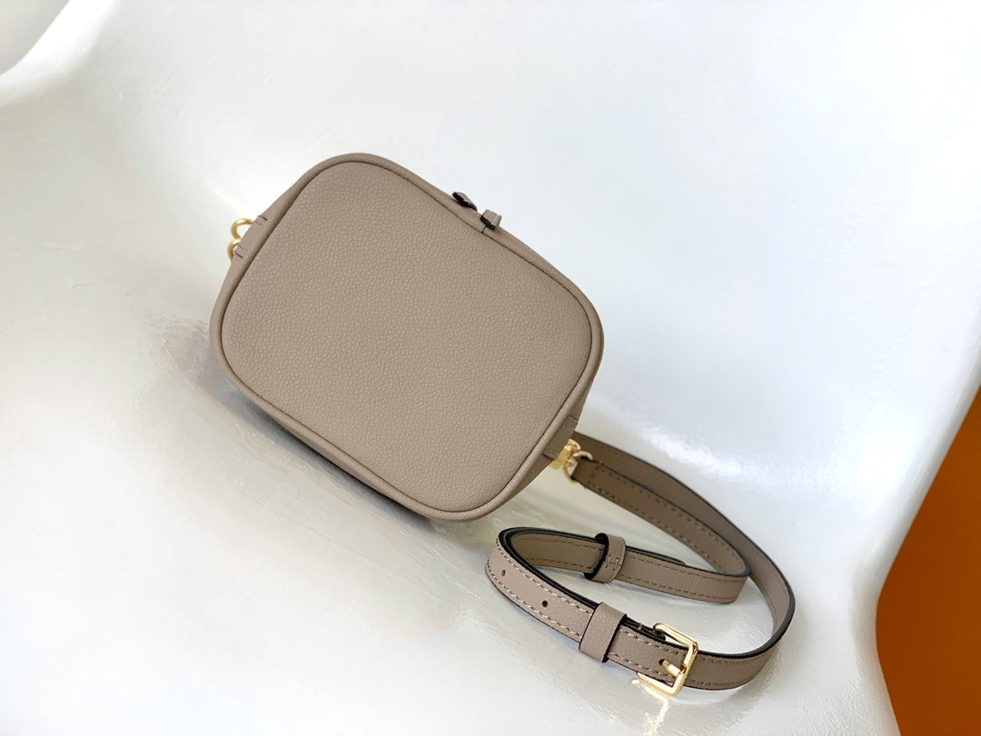 Louis Vuitton Taupe Monogram Leather Bucket Bag with Detachable Strap