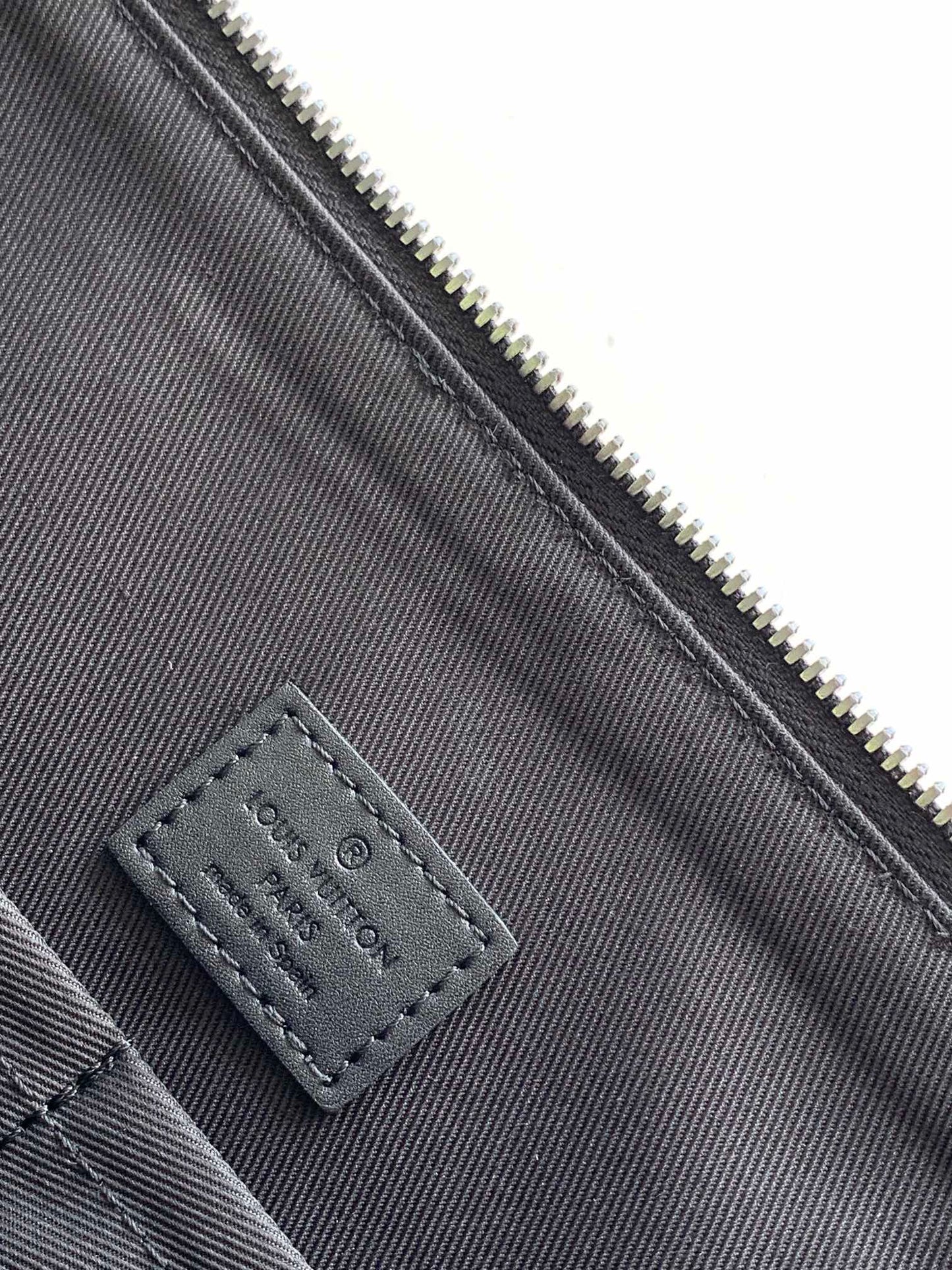 Louis Vuitton Modern Black Leather Briefcase Laptop Bag with Shoulder Strap