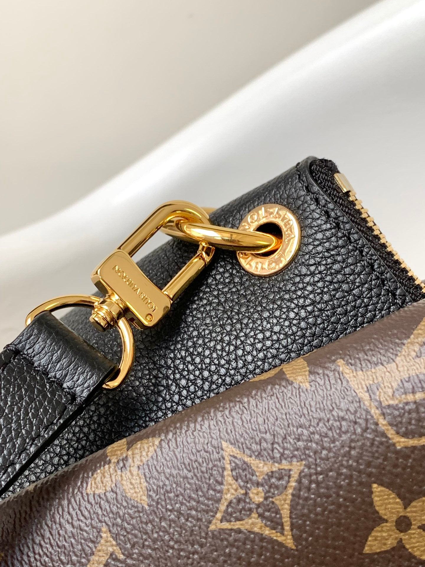 Louis Vuitton Luxury Brown Monogram Canvas Handbag with Tan Leather Handles