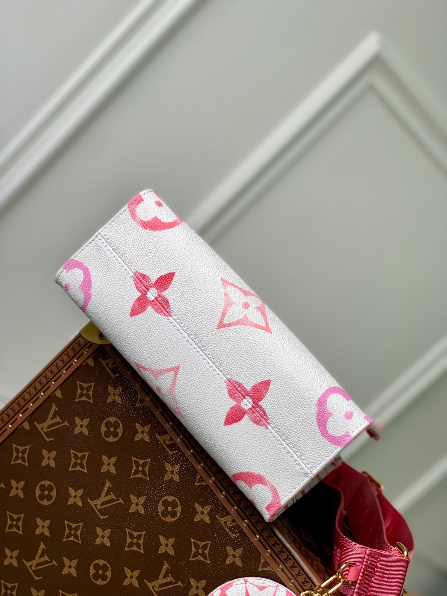 Louis Vuitton Pink and White Monogram Crossbody Handbag with Coin Pouch