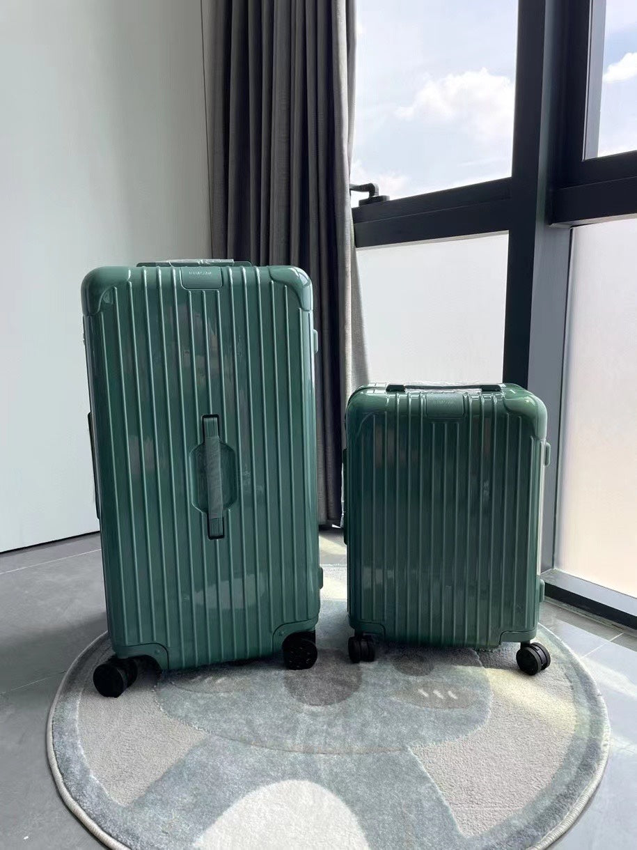 Sage Green Ribbed Hardshell Spinner Luggage Suitcase Set