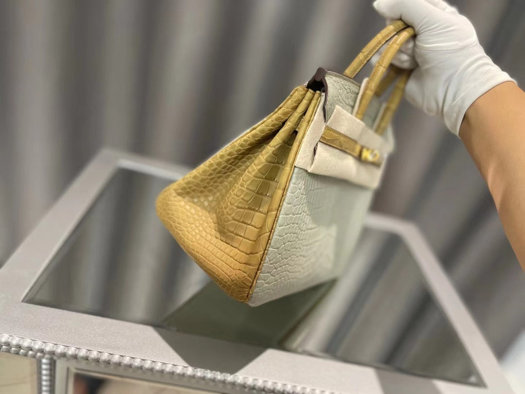 Exotic Crocodile Embossed Leather Top Handle Handbag - Elegant Off-White Luxury Tote with Gold Turn-Lock