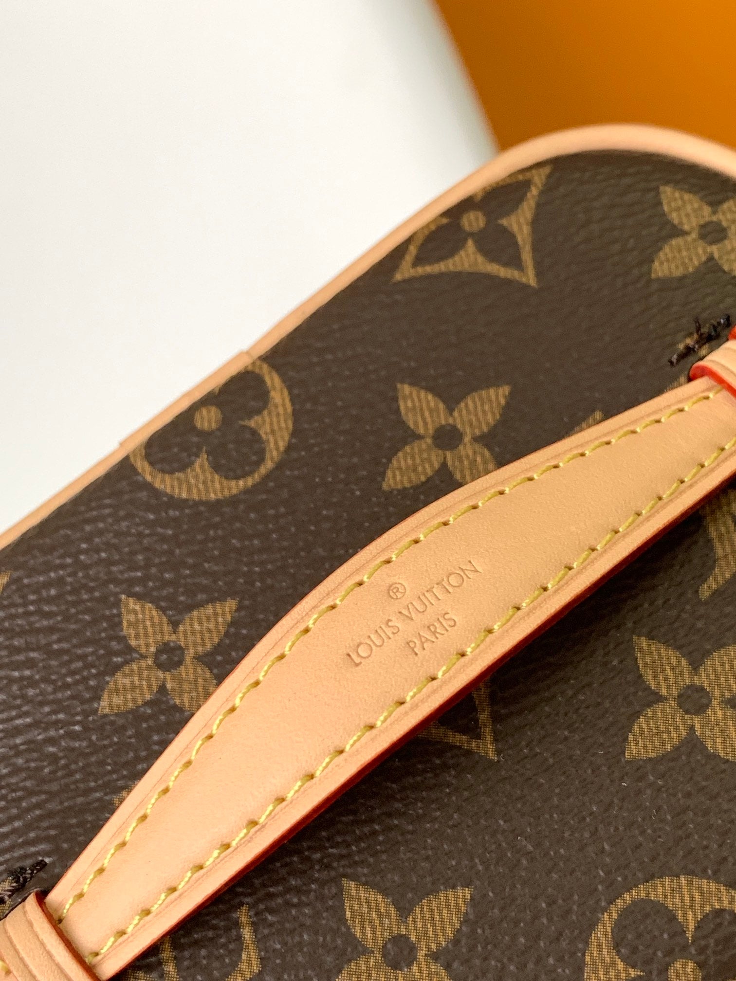 Louis Vuitton Designer Style Monogram Leather Cosmetic Vanity Travel Bag