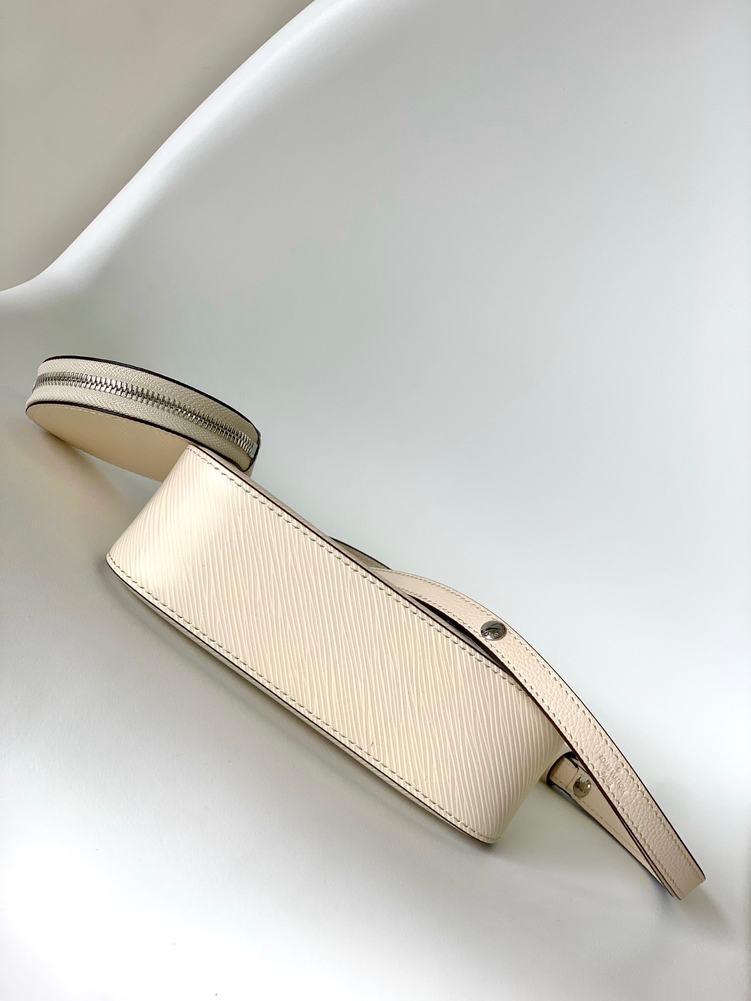 Louis Vuitton Cream Leather Crescent Shoulder Bag with Silver Chain Strap