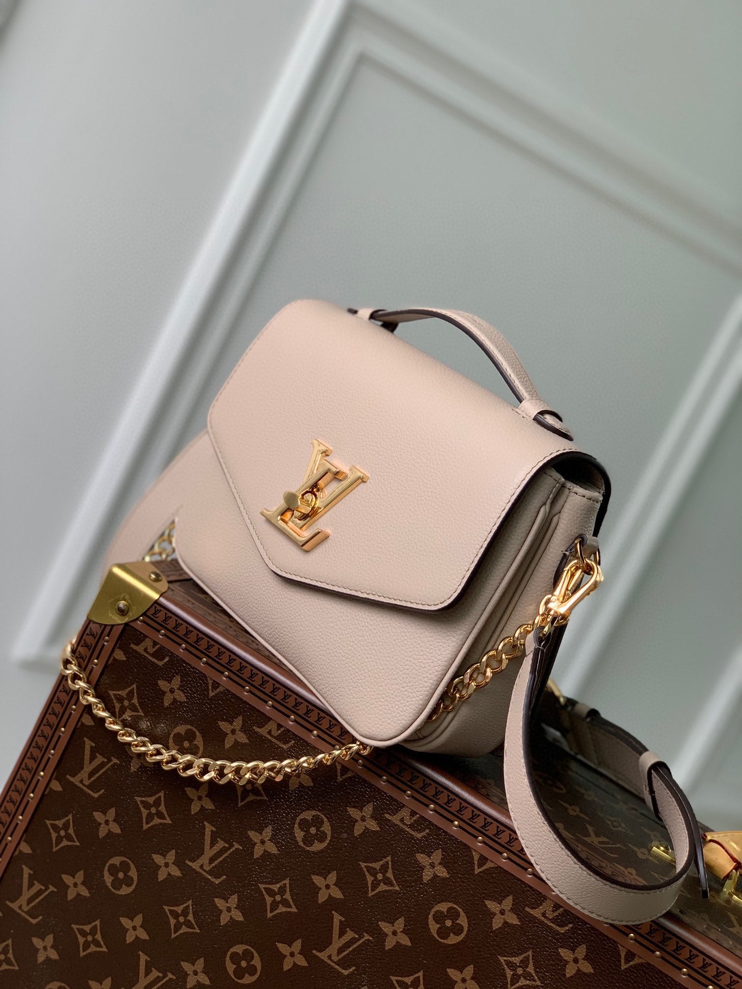 Louis Vuitton Blush Pink Envelope Crossbody Bag with Gold Chain and Wide Strap