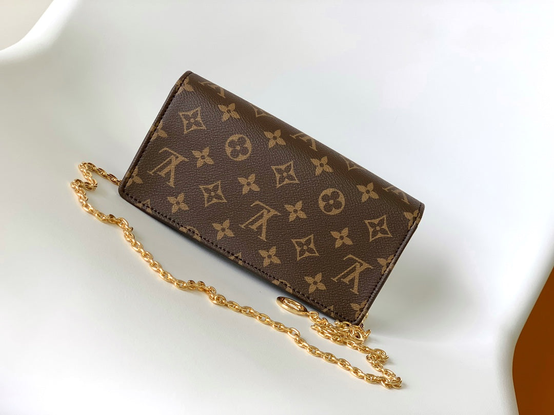 Louis Vuitton Classic Monogram Canvas Chain Wallet Crossbody Clutch Bag