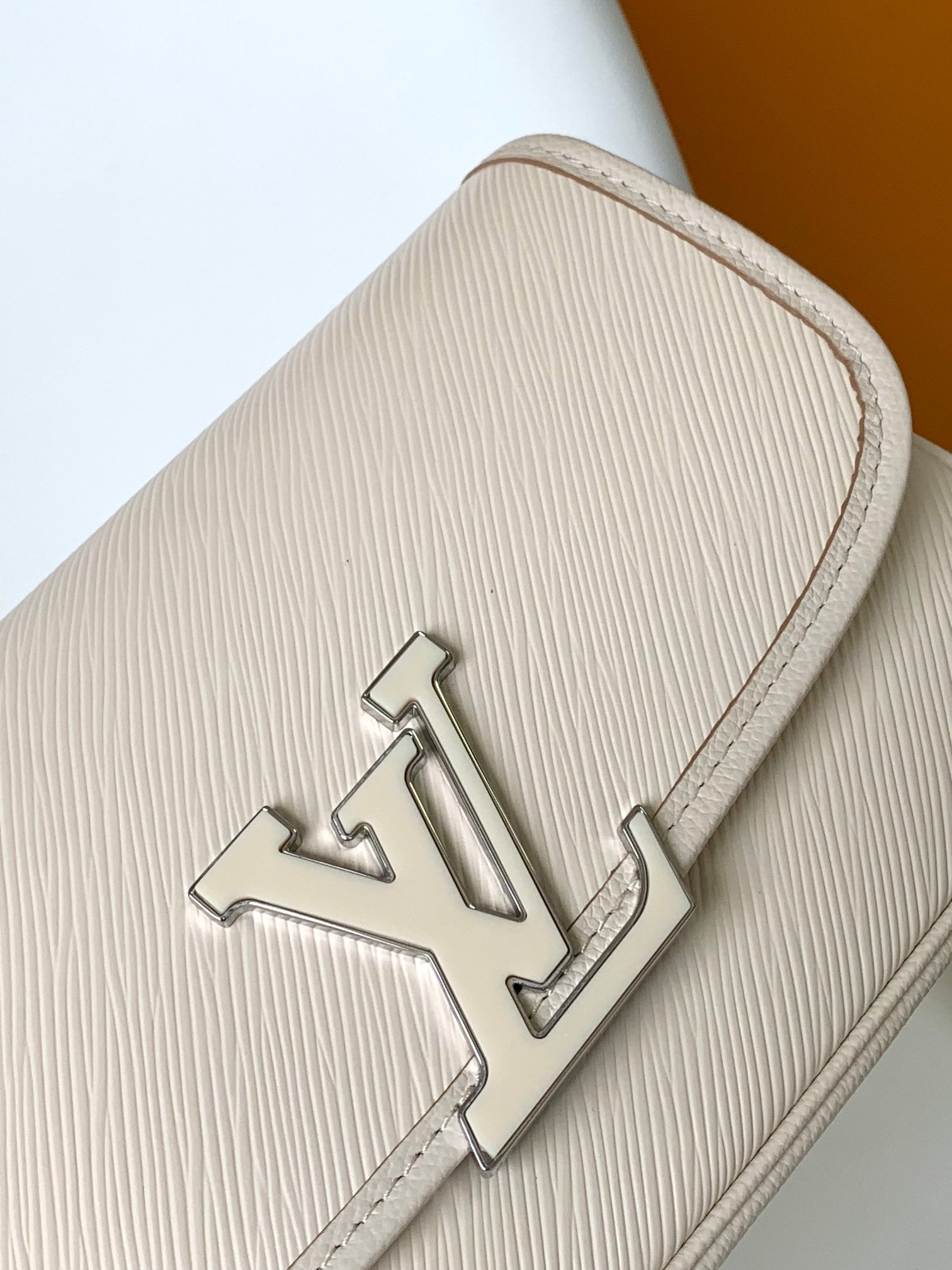 Louis Vuitton Elegant Nude Pink Leather Flap Shoulder Bag for Women