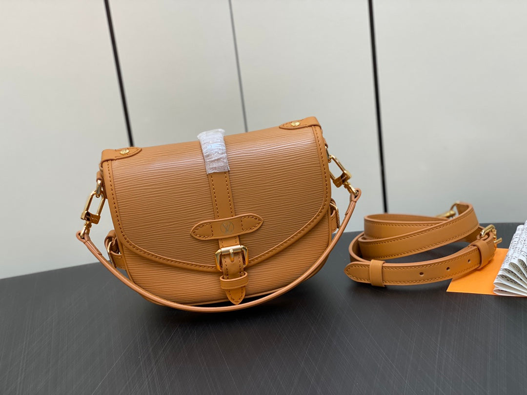 Louis Vuitton Classic Tan Leather Saddle Crossbody Bag with Buckle Detail