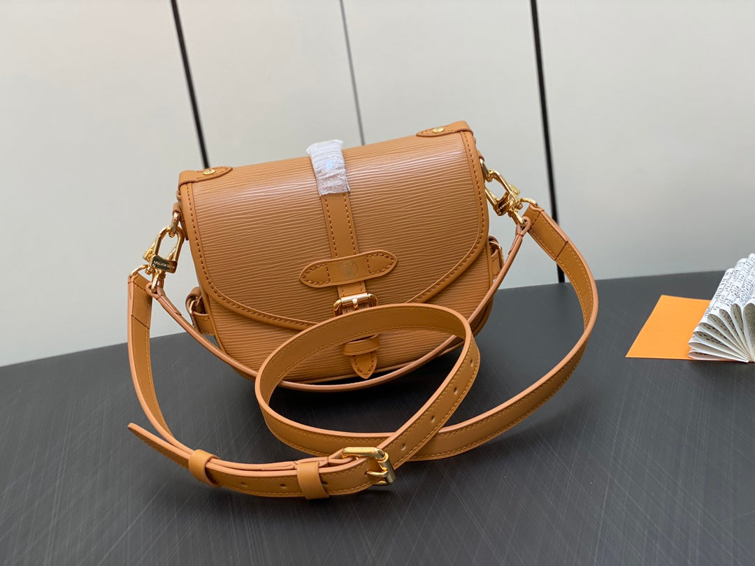 Louis Vuitton Classic Tan Leather Saddle Crossbody Bag with Buckle Detail