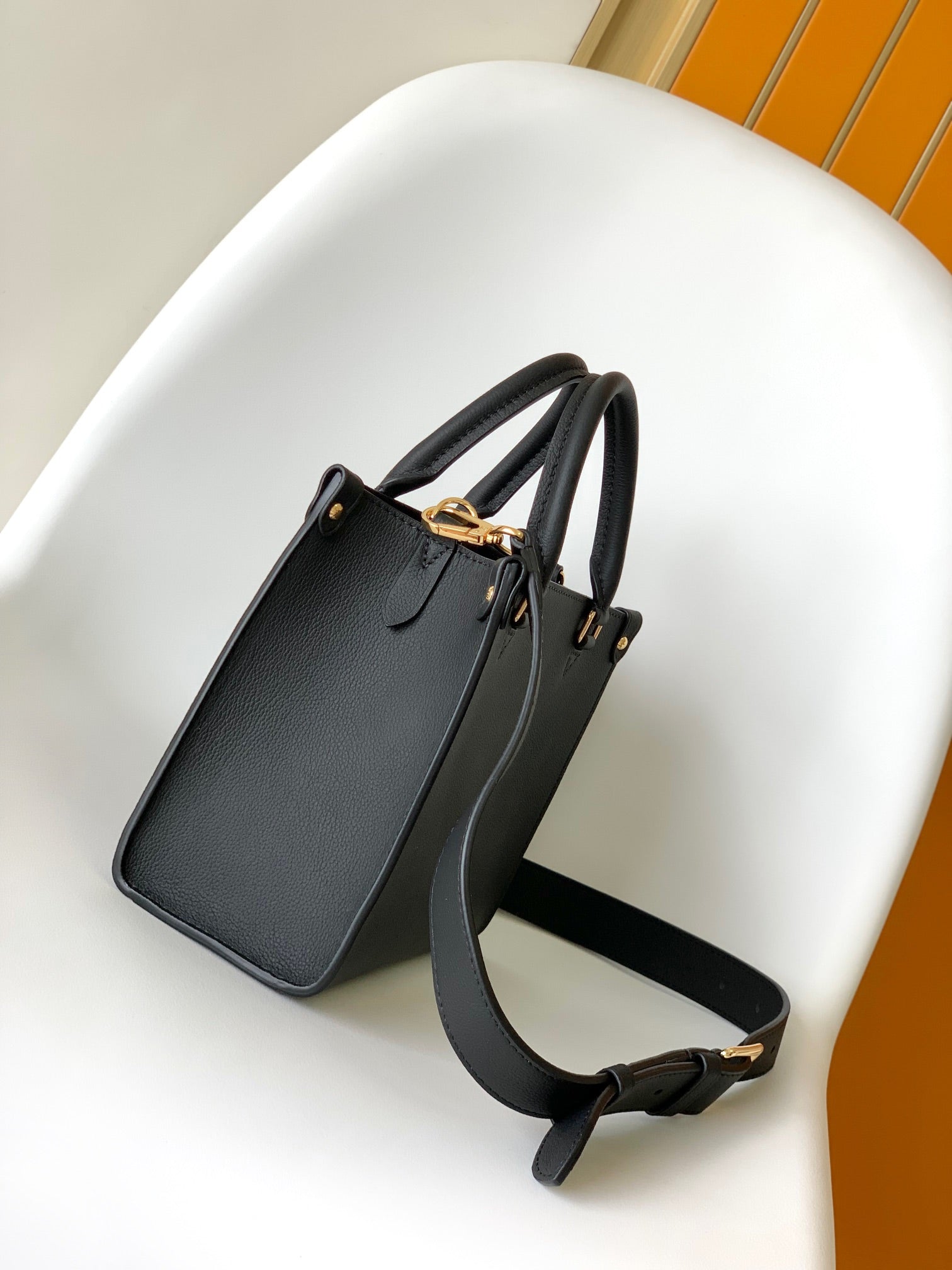 Louis Vuitton Black Textured Leather Top Handle Tote Bag with Gold Hardware