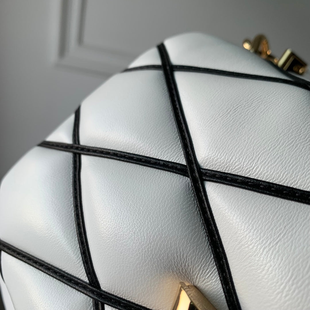Louis Vuitton White Quilted Leather Shoulder Bag with Black Diamond Lattice Pattern