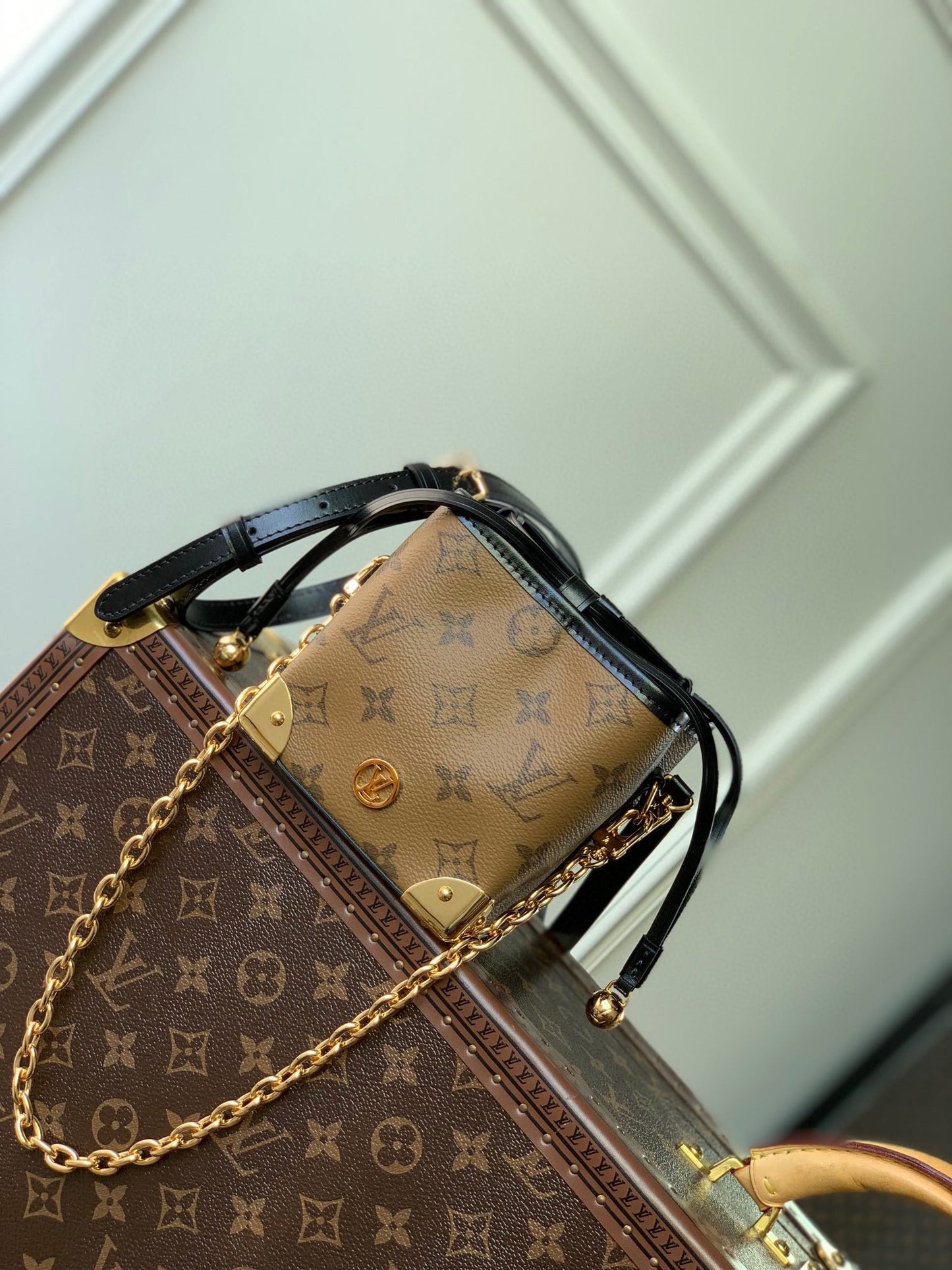 Louis Vuitton Brown Monogram Canvas Bucket Bag with Gold Chain and Leather Strap