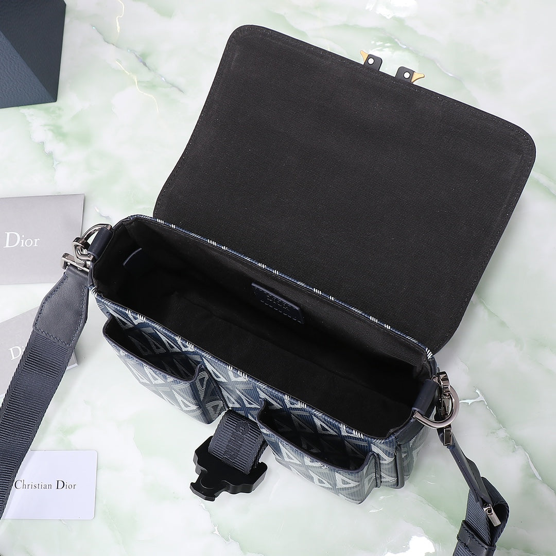 Dior Lingot 22 Messenger Bag Gray CD Diamond Canvas with Aluminum Buckle