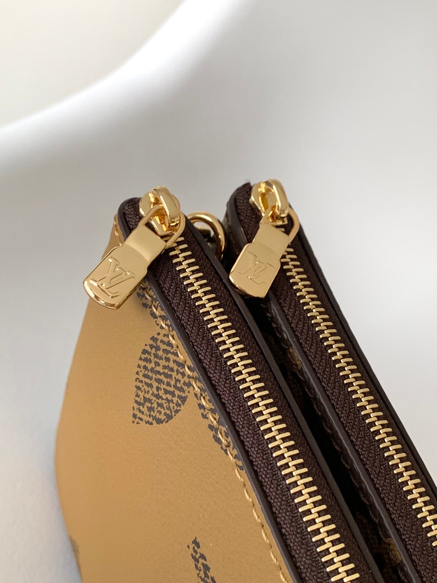 Louis Vuitton Giant Monogram Reverse Canvas Pochette Crossbody Bag - Tan/Black