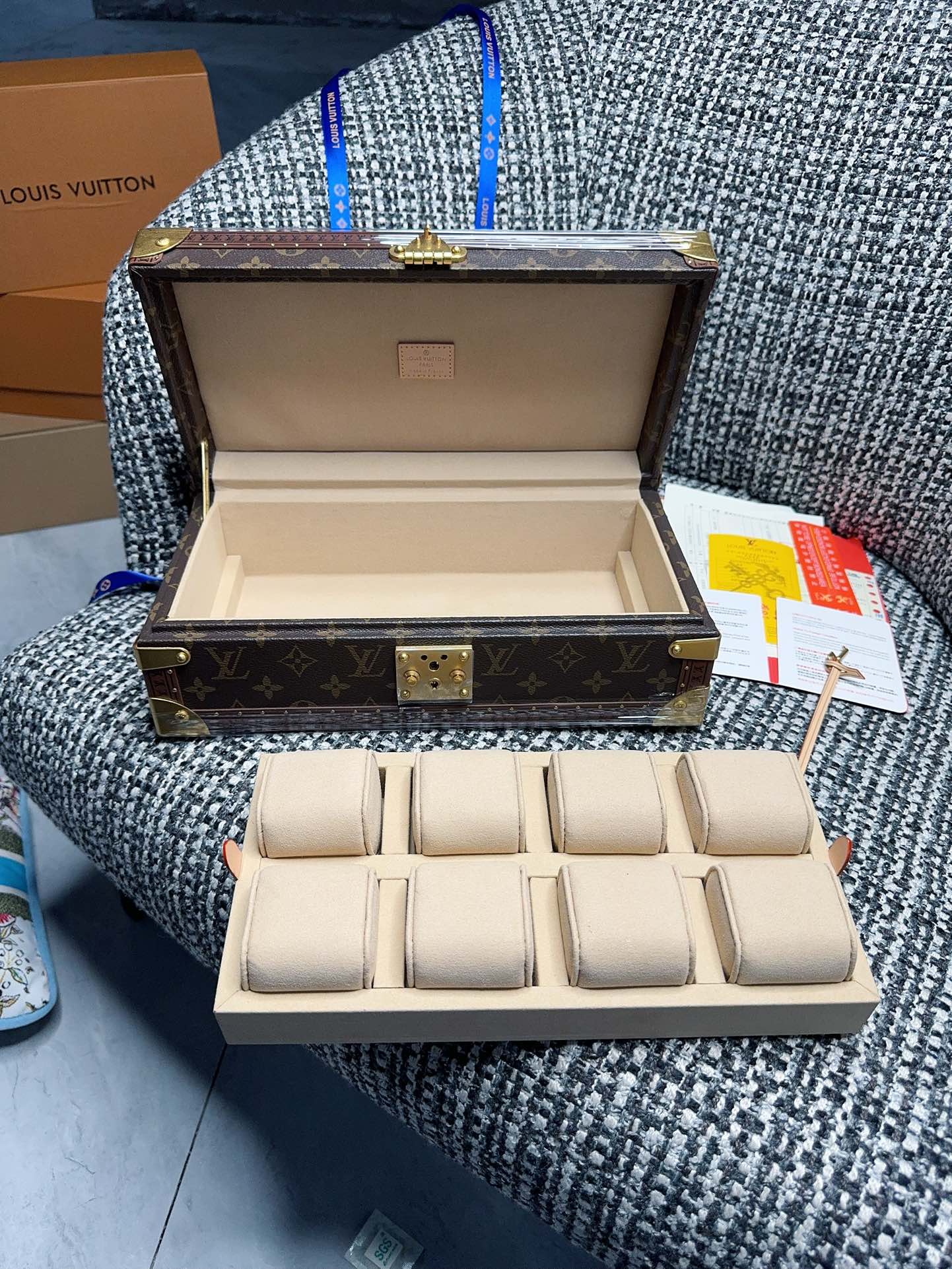 Luxury Black Monogram 8-Slot Watch Trunk Case with Removable Tray