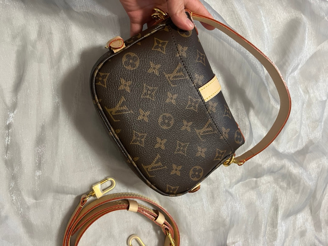 Louis Vuitton Classic Monogram Canvas Shoulder Crossbody Bag with Buckle