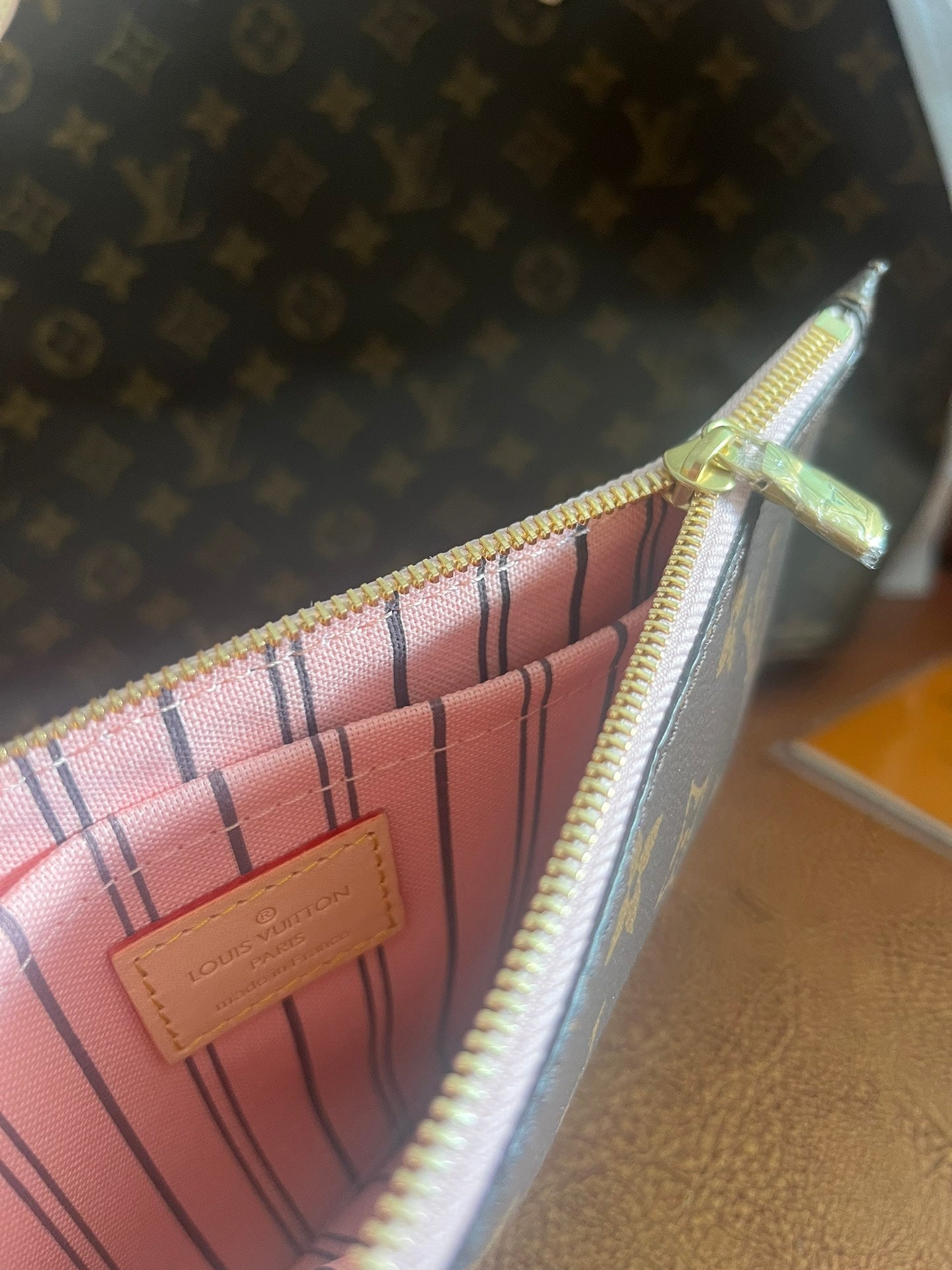 Louis Vuitton Classic Brown Monogram Print Tote Bag with Matching Pouch