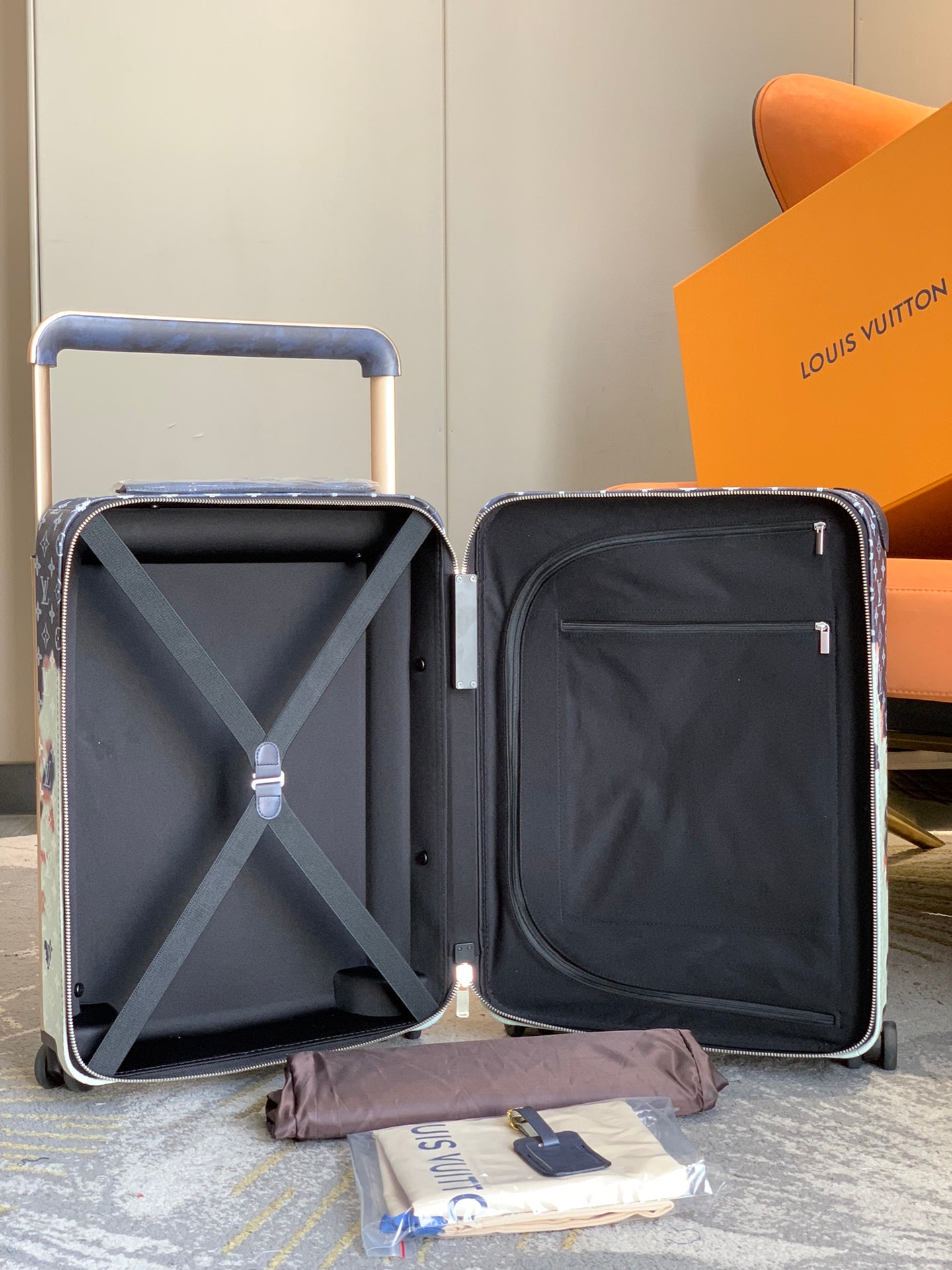 Blue Hardshell Carry-On Luggage with Spinner Wheels