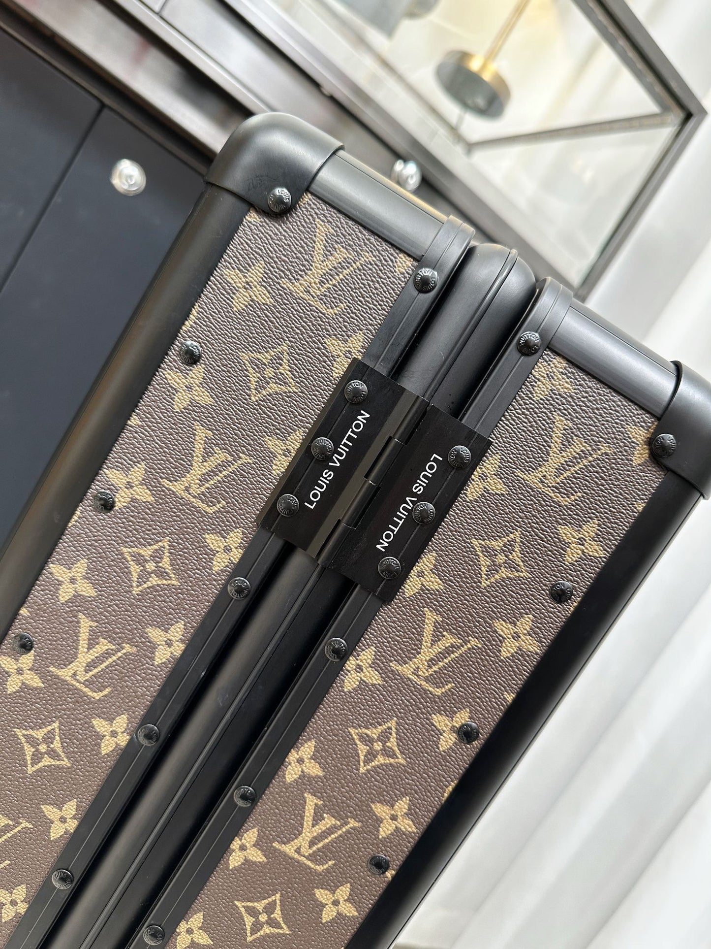 Classic Monogram Pattern Hard Shell Spinner Luggage Travel Bag