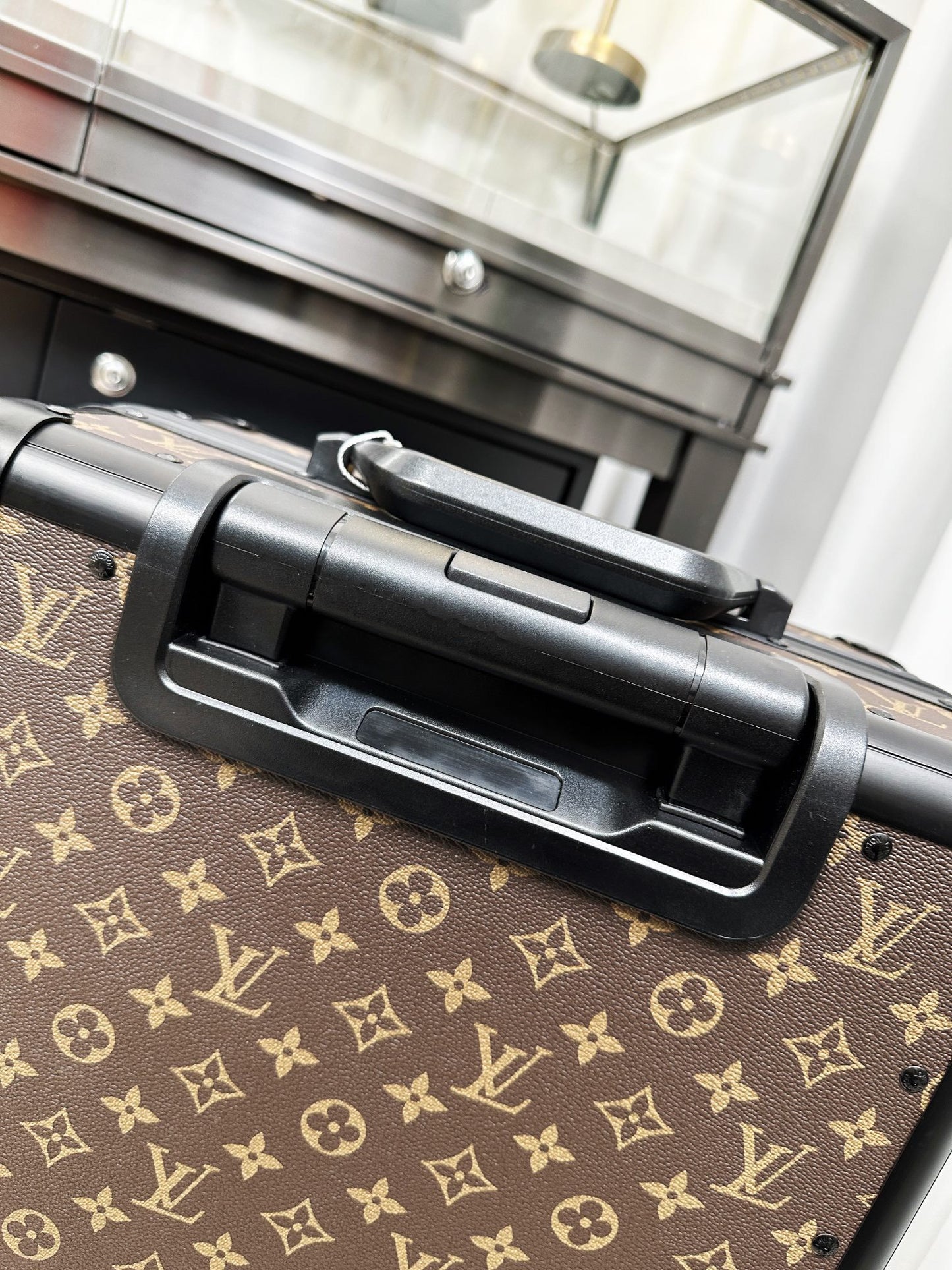 Classic Monogram Pattern Hard Shell Spinner Luggage Travel Bag