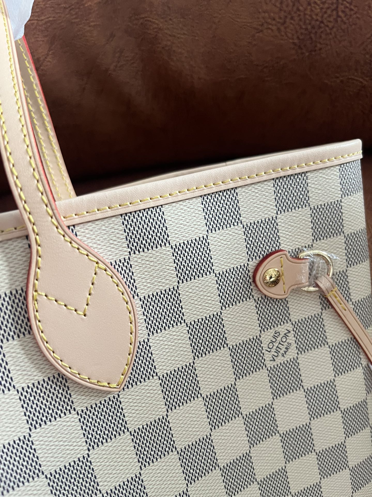 Louis Vuitton Classic Checkerboard Pattern Tote Bag with Tan Leather Handles
