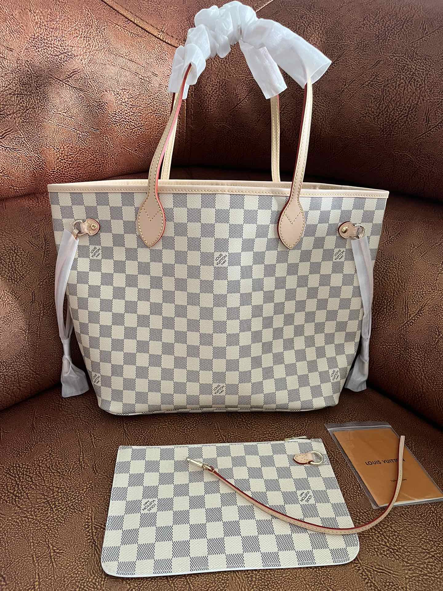 Louis Vuitton Classic Checkerboard Pattern Tote Bag with Tan Leather Handles