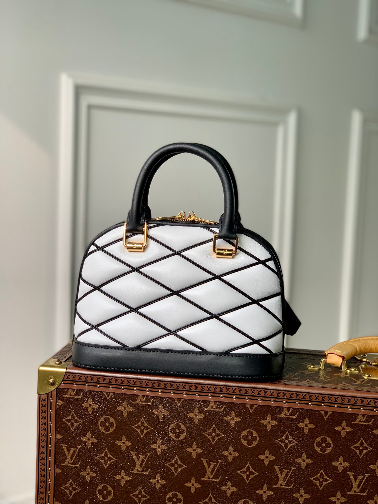 Louis Vuitton White and Black Quilted Dome Top Handle Crossbody Satchel Bag