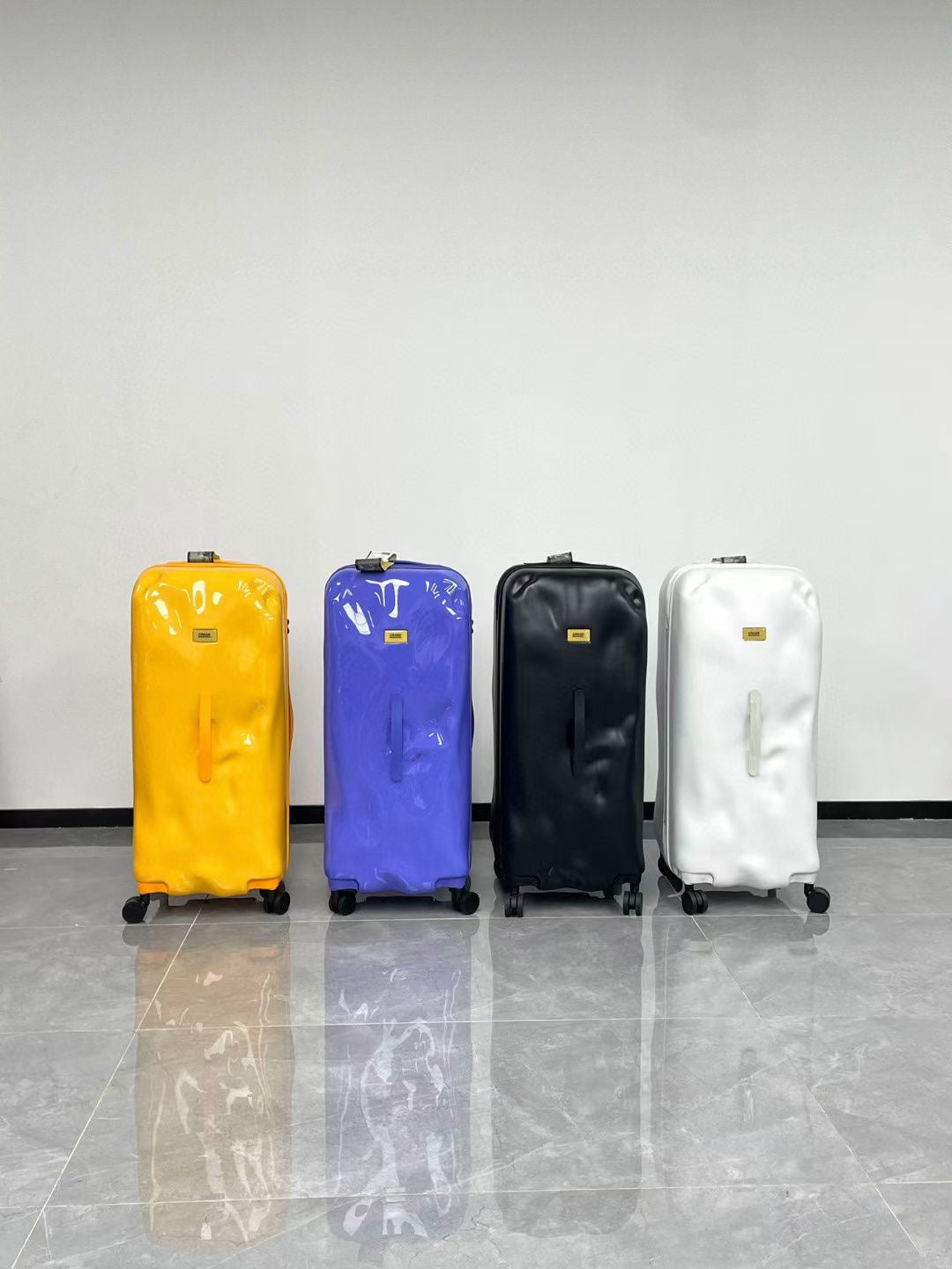 Modern Dent Design Hardshell Spinner Luggage Rolling Suitcase