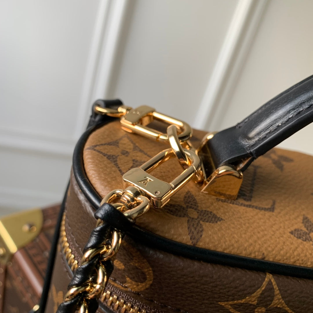 Louis Vuitton Vintage Monogram Canvas Vanity Case Handbag with Gold Padlock