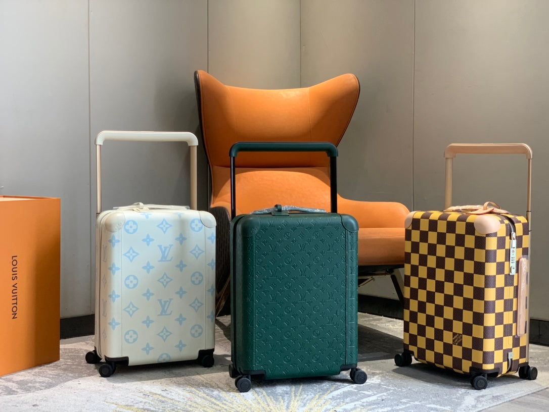 Luxury Hardside Spinner Suitcase with Monogram and Checkerboard Prints