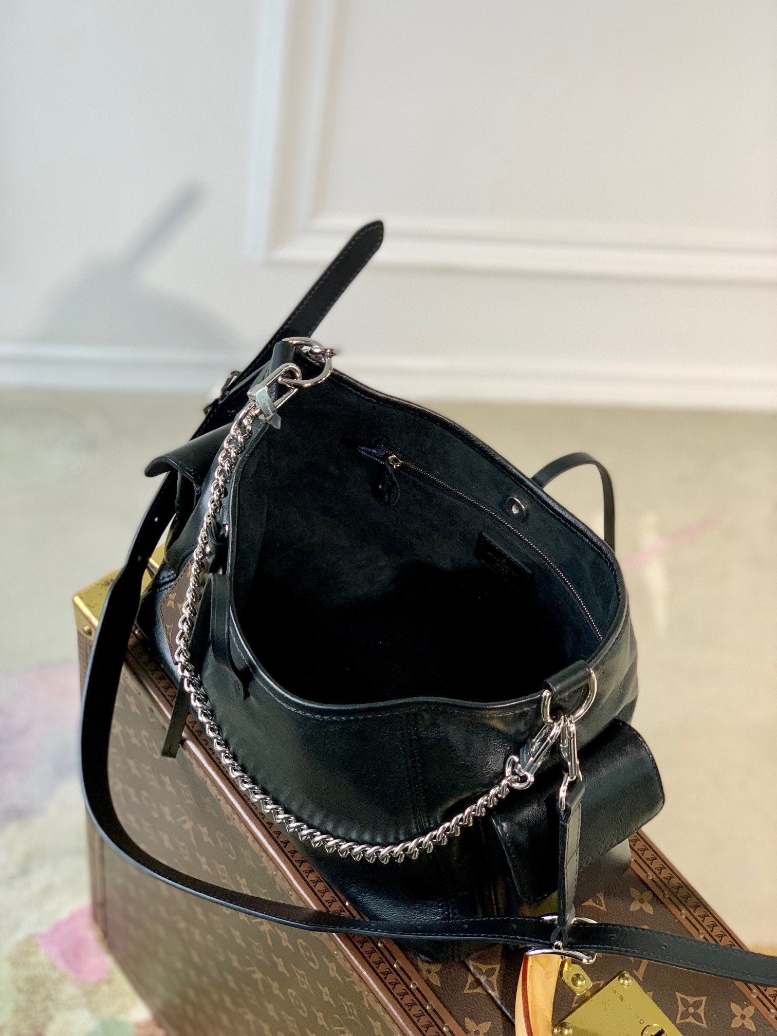 Louis Vuitton Slouchy Black Leather Shoulder Bag with Silver Chain Accent